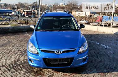 Hyundai i30  2010