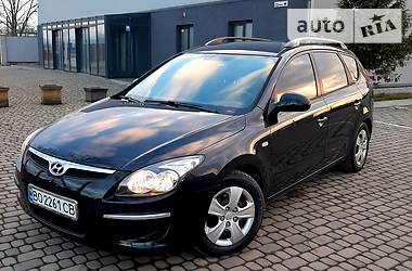 Hyundai i30 СВІЖА  2010