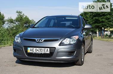 Hyundai i30  2010