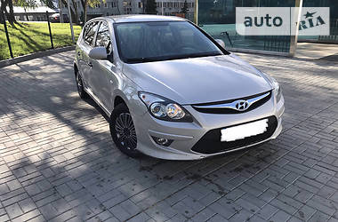 Hyundai i30  2010