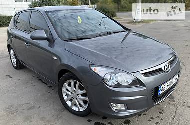 Hyundai i30 1.6 DCi 6 Stupka 2010