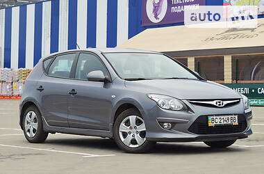 Hyundai i30  2011