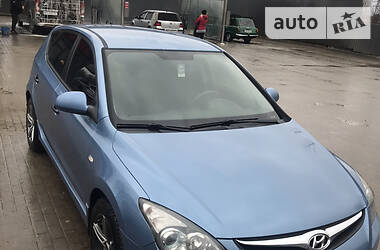 Hyundai i30  2011