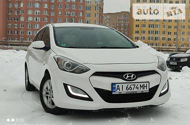 Hyundai i30  2012