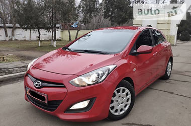 Hyundai i30  2013