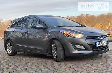 Hyundai i30 OFICIAL 2013