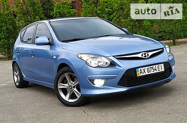 Hyundai i30  2011