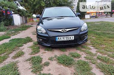 Hyundai i30  2011