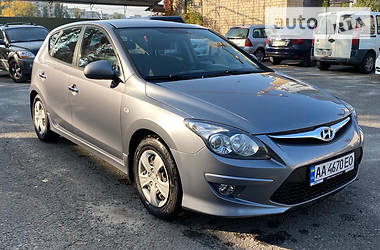 Hyundai i30  2011