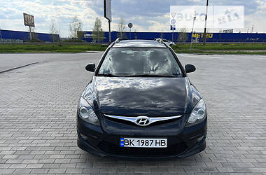 Hyundai i30  2010