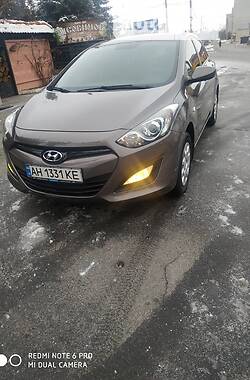 Hyundai i30  2013