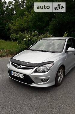 Hyundai i30  2011