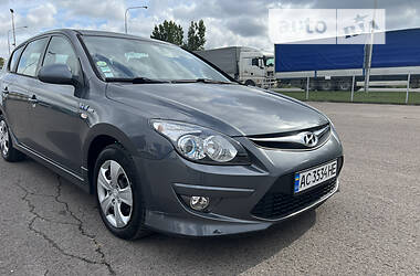 Hyundai i30  2010