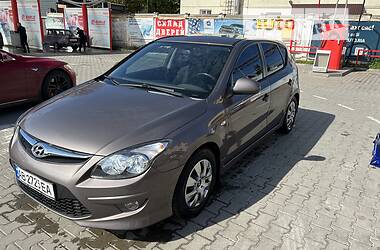 Hyundai i30  2011