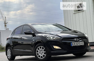 Hyundai i30 CRDI 16 V 2012