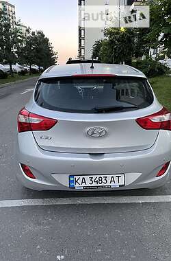 Hyundai i30  2016