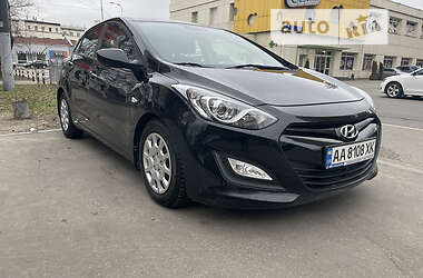 Hyundai i30  2013