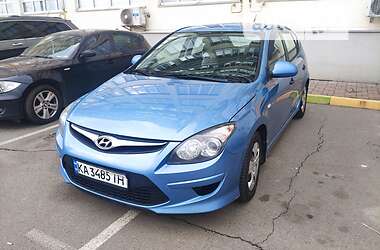 Hyundai i30  2012