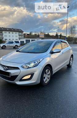 Hyundai i30  2012