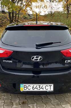 Hyundai i30  2012