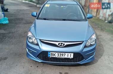 Hyundai i30  2011