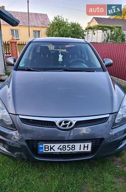 Hyundai i30  2010