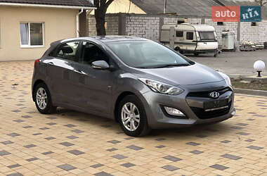 Hyundai i30  2012