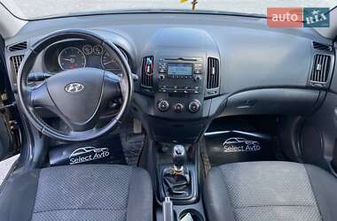 Hyundai i30  2010