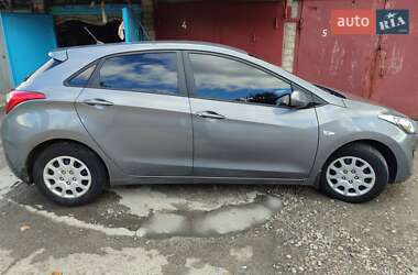 Hyundai i30  2013