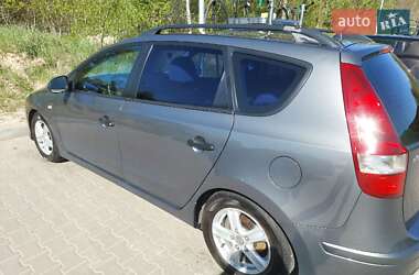 Hyundai i30  2010