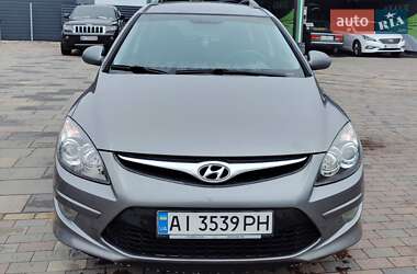 Hyundai i30  2012