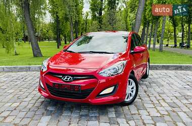 Hyundai i30  2013