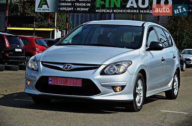 Hyundai i30  2011