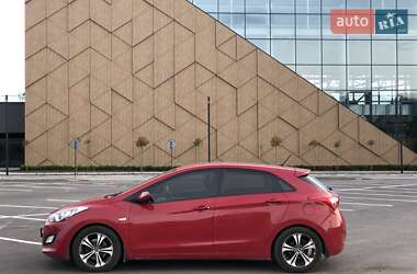 Hyundai i30  2012