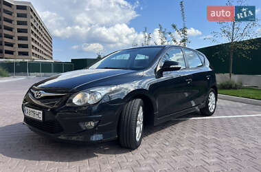 Hyundai i30  2010