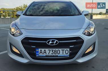 Hyundai i30  2016