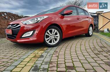 Hyundai i30  2015