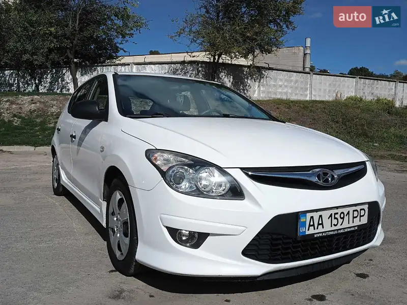 Hyundai i30 2011