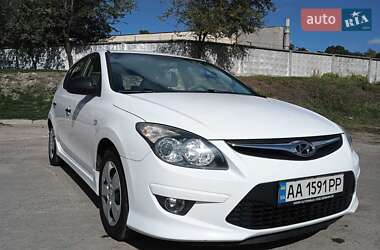 Hyundai i30 2011