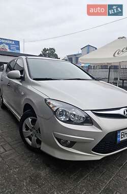 Hyundai i30  2011