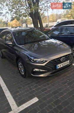 Hyundai i30 2021