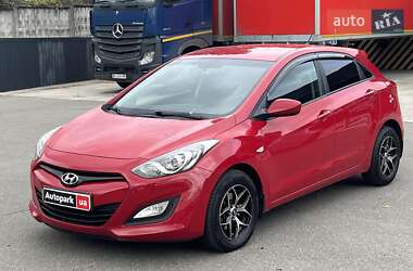 Hyundai i30  2013