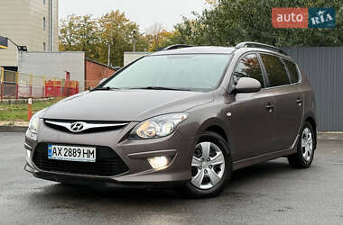 Hyundai i30  2012