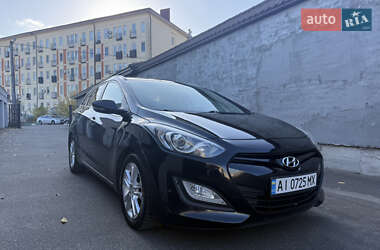 Hyundai i30  2013