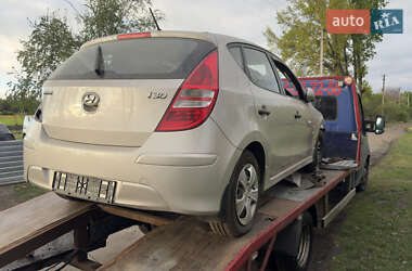 Hyundai i30  2011