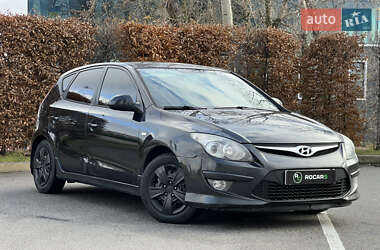 Hyundai i30  2011