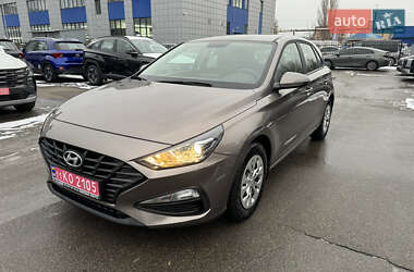 Hyundai i30  2021