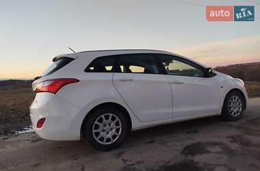 Hyundai i30  2013