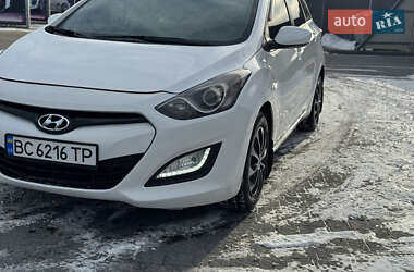 Hyundai i30  2013
