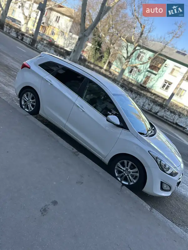 Hyundai i30 2015